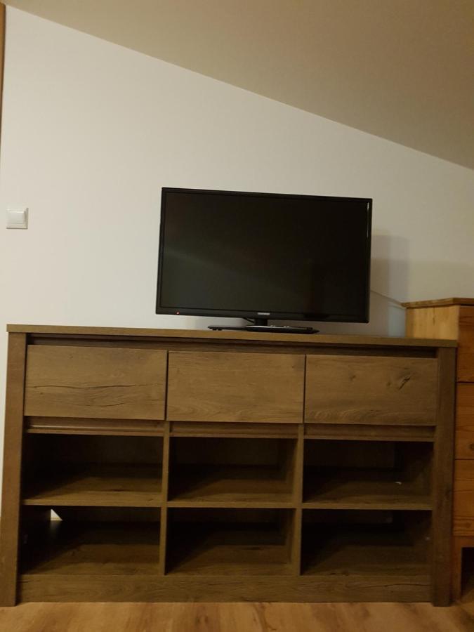 Hostel Mleczna - Metro Zacisze Varšava Exteriér fotografie